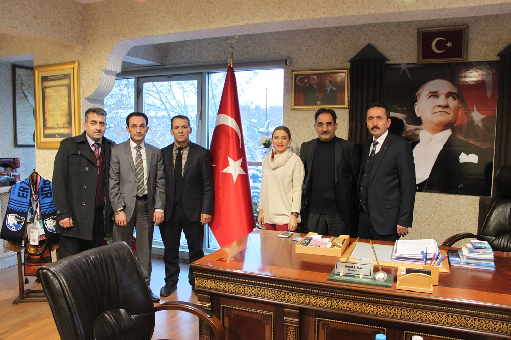 İl Müdürümüz Cemal ALMAZ ve Proje Ekibi İl Müdürümüz Cemal ALMAZ ve Proje Ekibi
